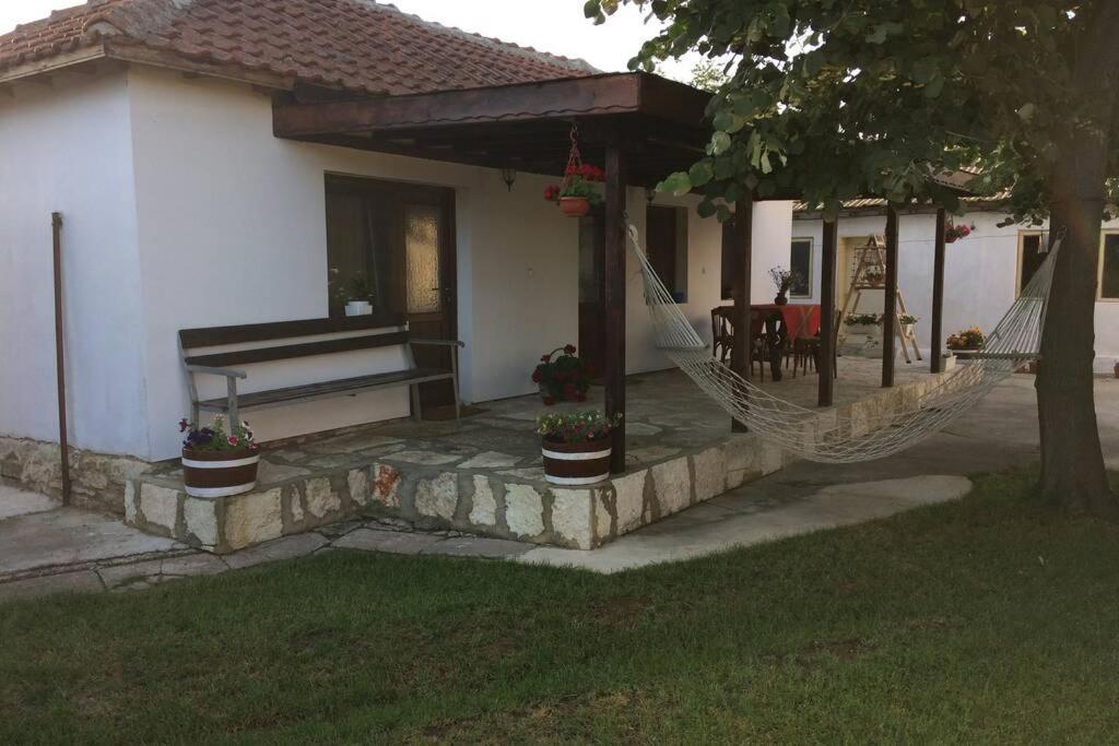 Guest House Kostadinovi Bulgarevo Ngoại thất bức ảnh
